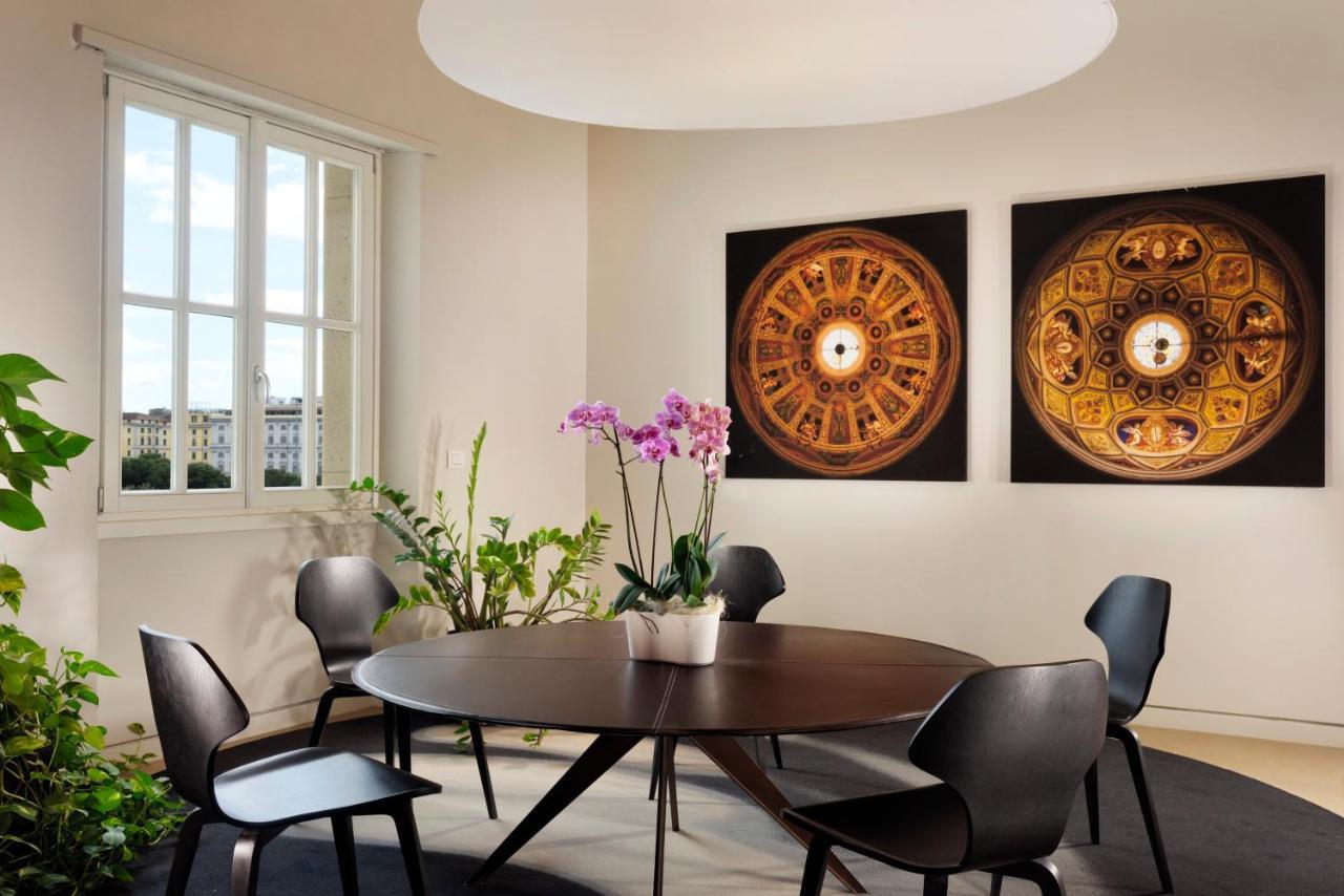 Palazzo Montemartini Rome, A Radisson Collection Hotel ภายนอก รูปภาพ A dining room