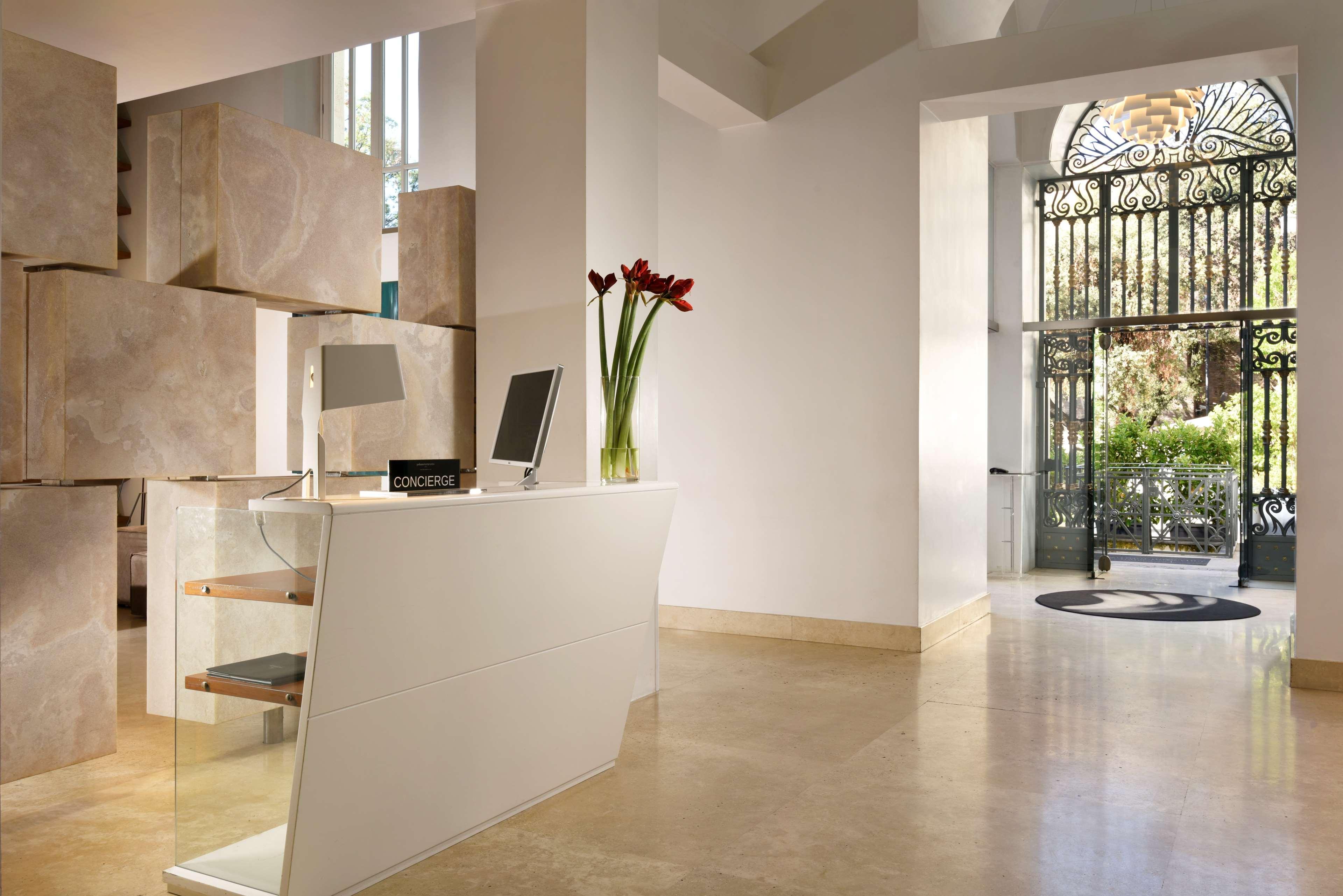 Palazzo Montemartini Rome, A Radisson Collection Hotel ภายนอก รูปภาพ The lobby of the hotel