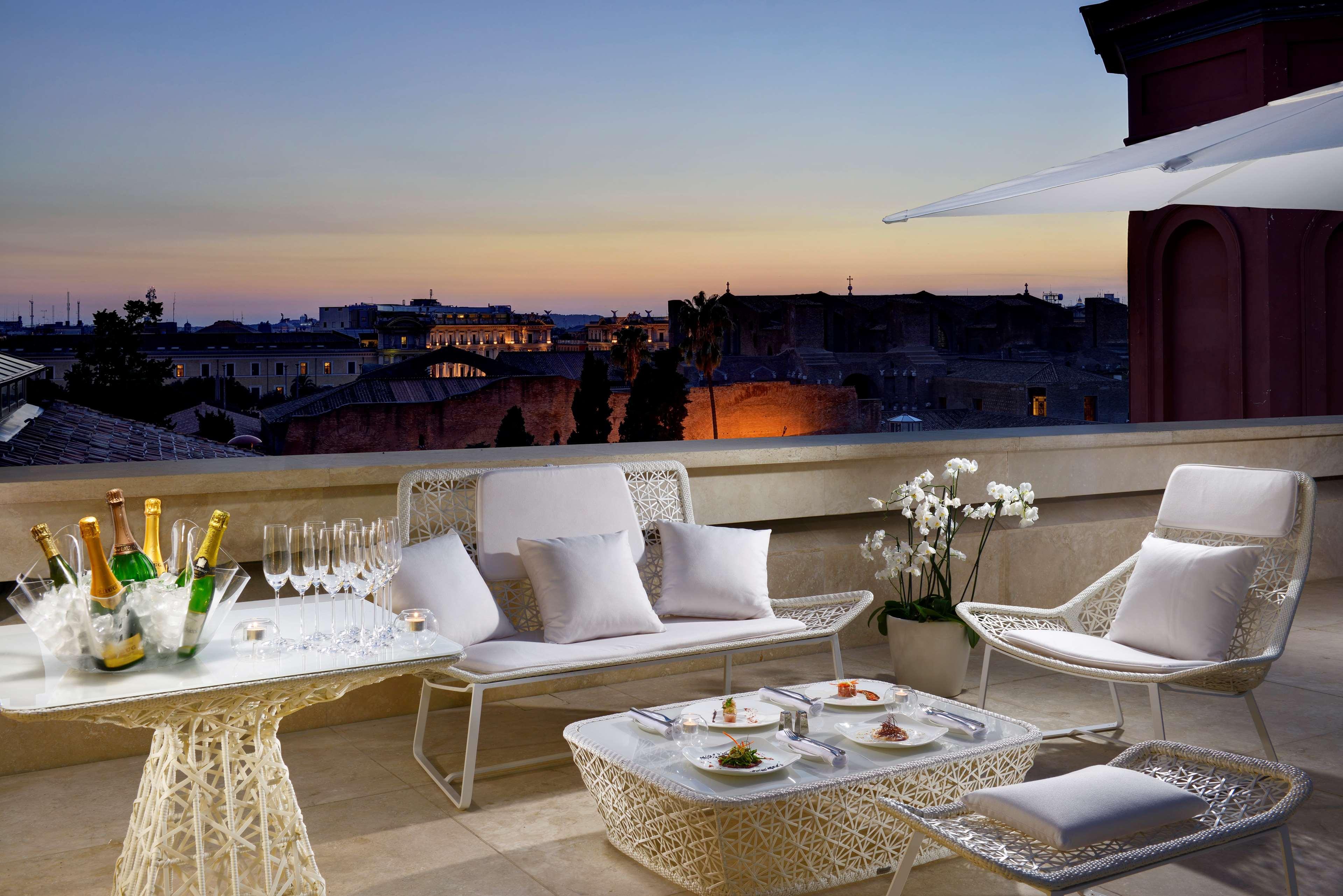 Palazzo Montemartini Rome, A Radisson Collection Hotel ภายนอก รูปภาพ The Westin Palace, Madrid
