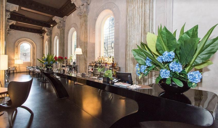 Palazzo Montemartini Rome, A Radisson Collection Hotel ภายนอก รูปภาพ The bar at the restaurant